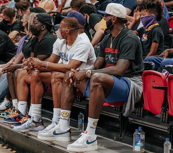 波尔图训练开放日，今晨复出首秀引欢呼，欧篮联在即，身体对抗强度拉满的简单介绍-9九游平台app