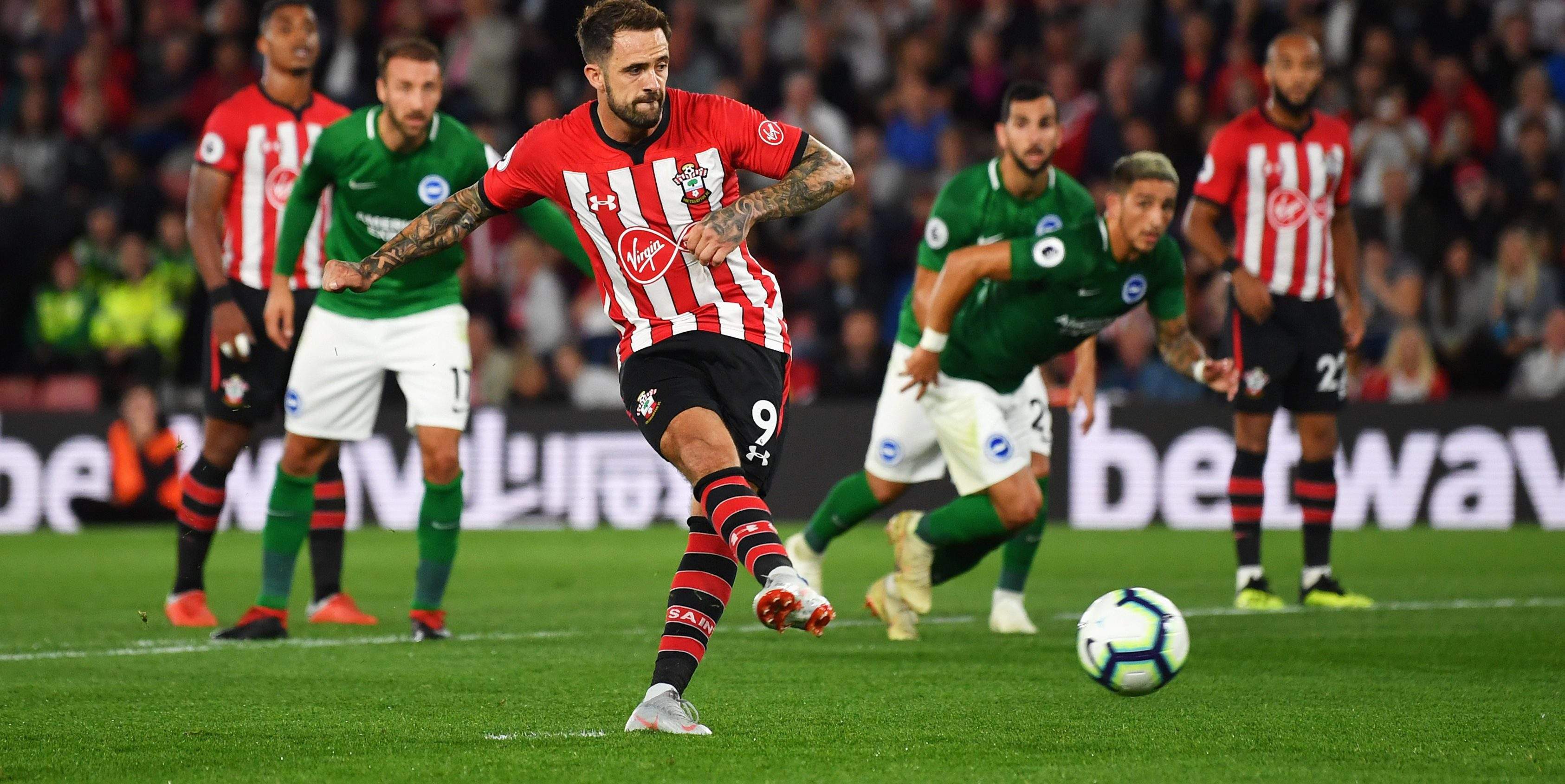 芝加哥公牛训练开放日；今晨遗憾出局引欢呼；英超在即；赛季目标并未改变的简单介绍-9九游平台app