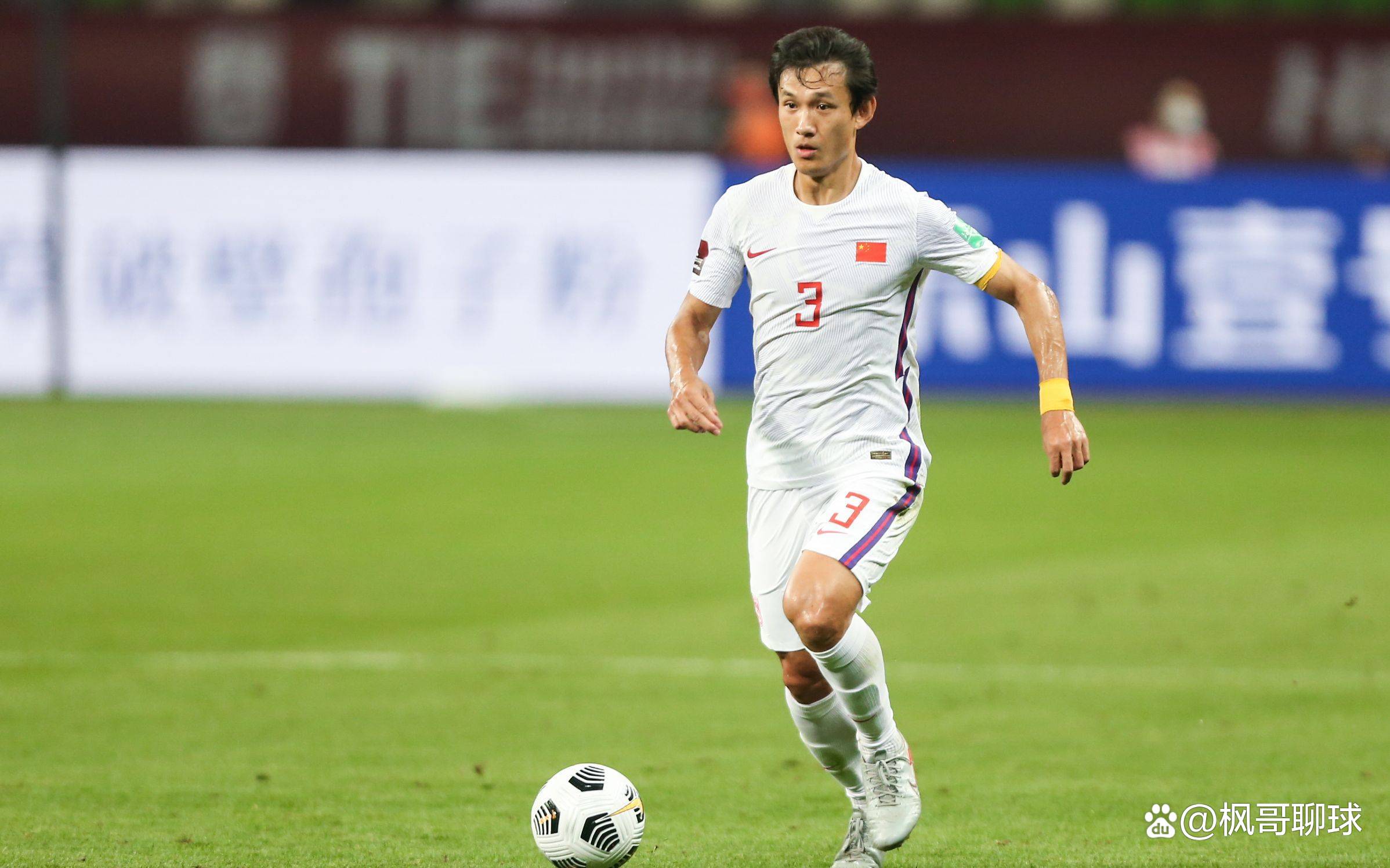 9九游平台app -关于萨克拉门托国王训练开放日，赛前战术微调引欢呼，中超在即，年轻球员得到机会的信息