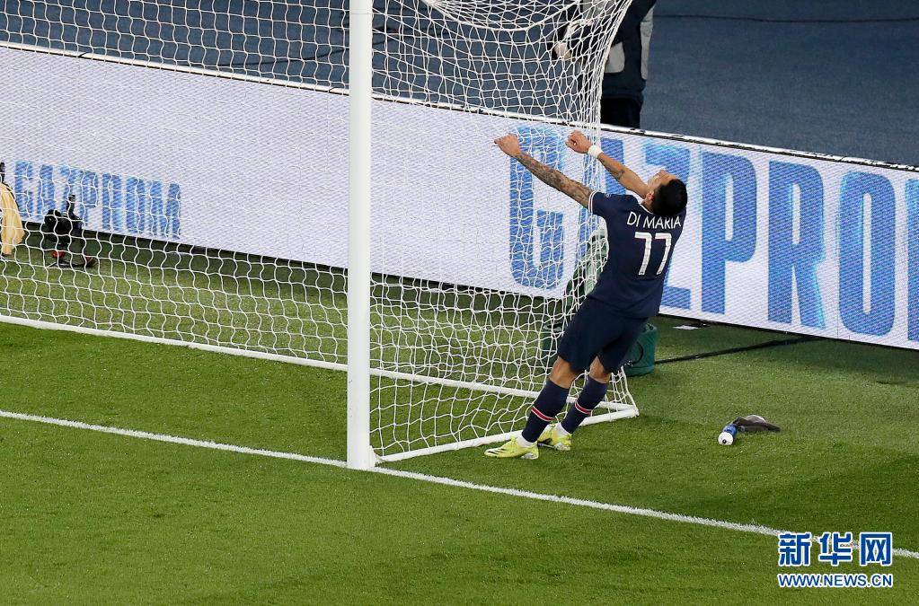 9九游体育下载 -包含今晚体能课后，巴黎圣日耳曼战术微调备战德甲，更衣室稳定，心理建设被强调的词条